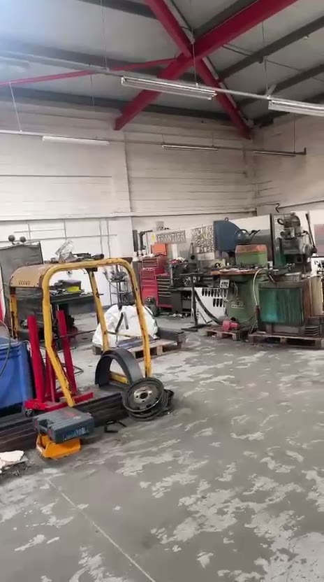 Walk-through of a cleared unit after a rubbish clearance